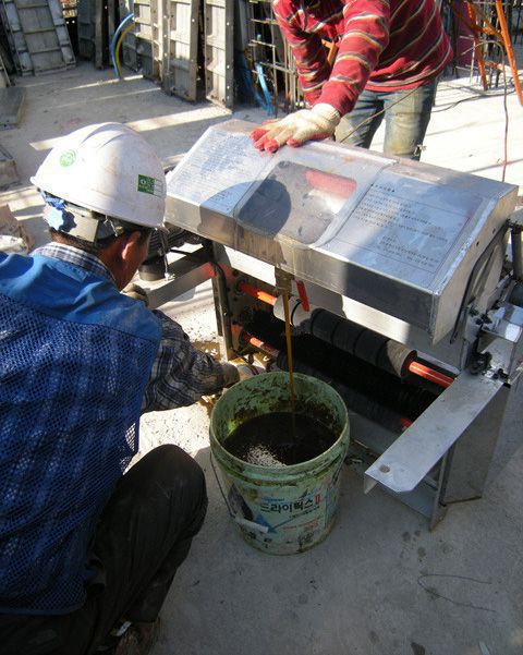 Slab box form & máy nâng cốp pha nhôm tự động 6 Slab box form & máy nâng cốp pha nhôm tự động 5