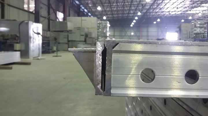 Phương án kết nối giữa cốp pha nhôm và ván khuôn gỗ (P.3) 7 coppha nhôm và ván
